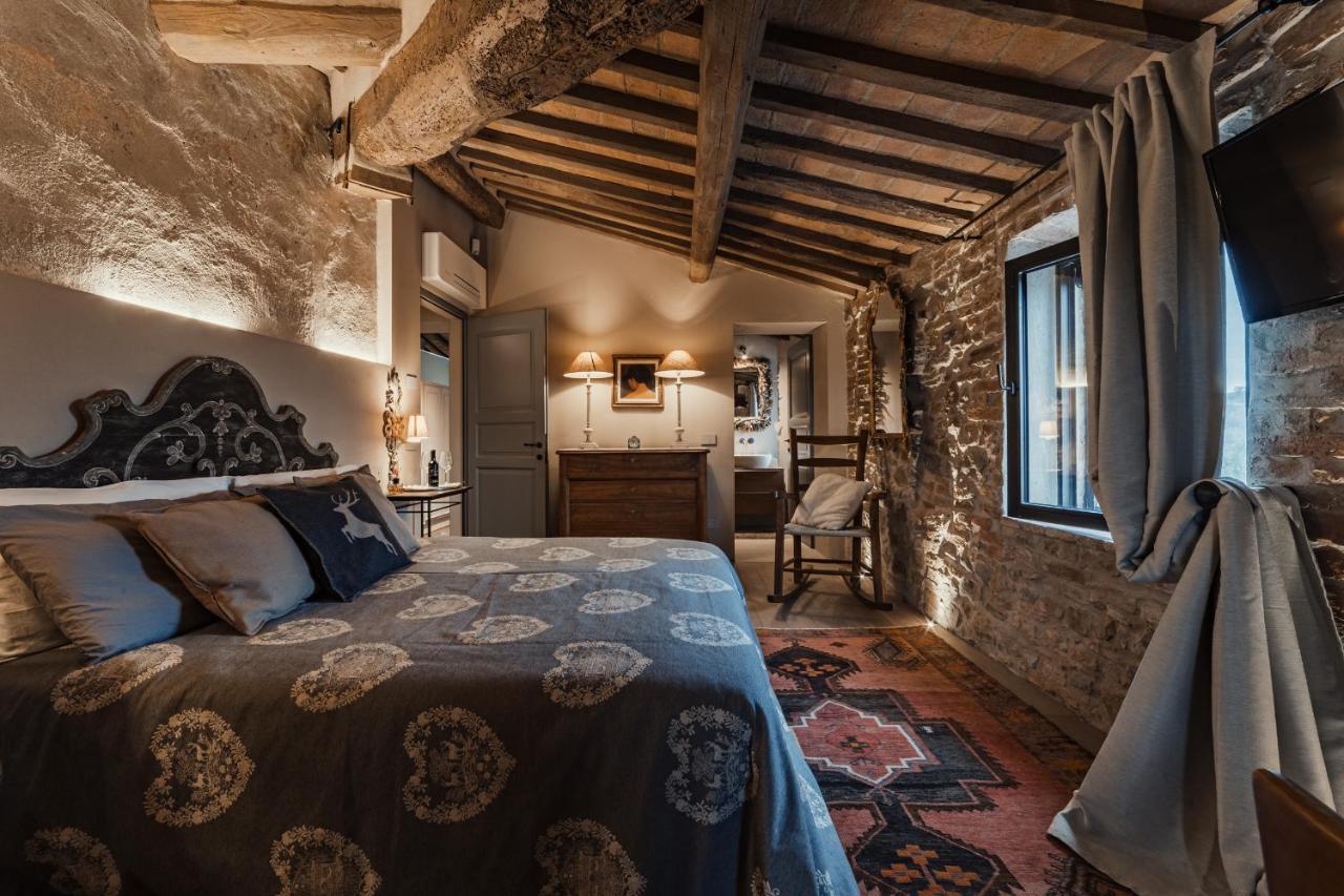 Agriturismo Poggio Il Castellare Монтальчино Экстерьер фото
