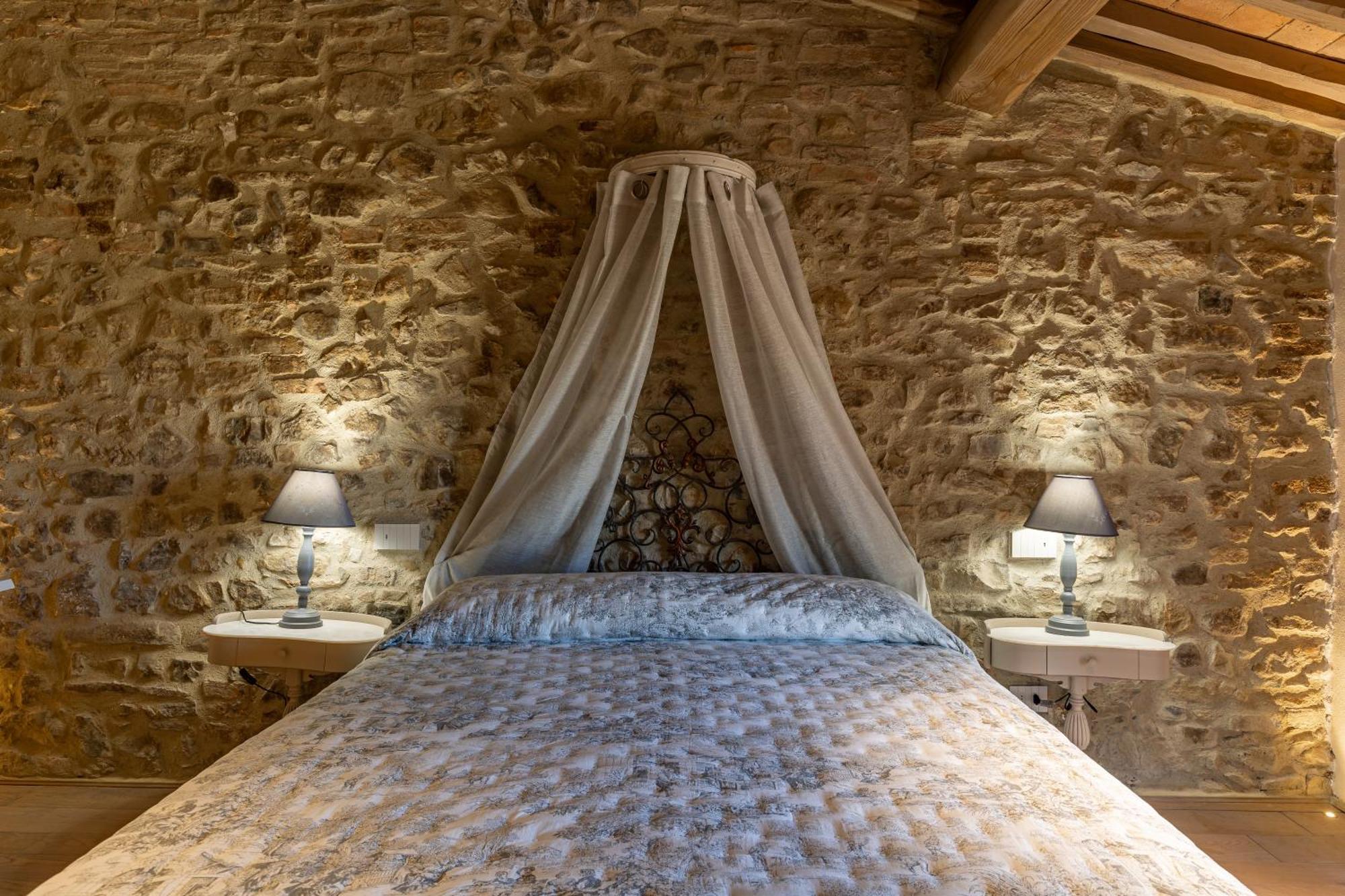 Agriturismo Poggio Il Castellare Монтальчино Экстерьер фото